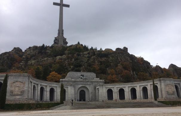 El PSOE exigirá mañana a Santamaría que Patrimonio cumpla la sentencia sobre exhumaciones del Valle de los Caídos