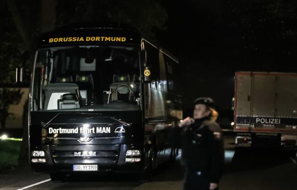 La policía encuentra una carta donde se reivindica el ataque al autobús del Dortmund