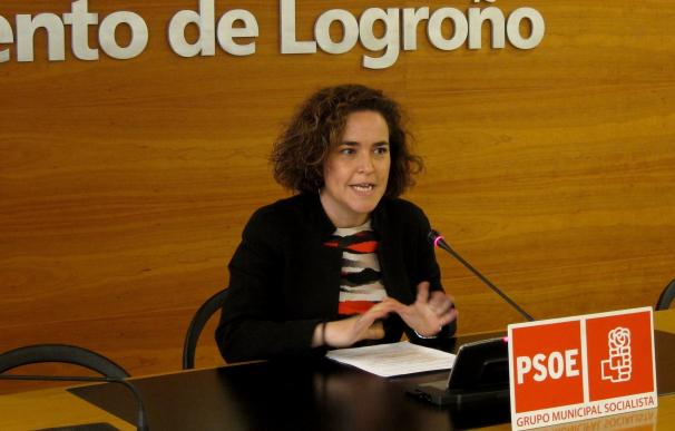 El PSOE critica la "paralización" del Gobierno municipal con una alcaldesa "en silencio"