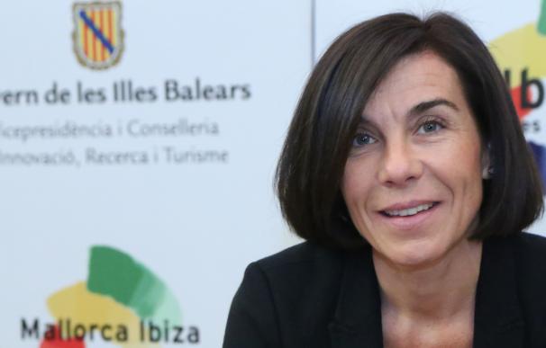 Pilar Carbonell, tras la situación generada por los contratos: "A Barceló le veo con muchas ganas de seguir trabajando"
