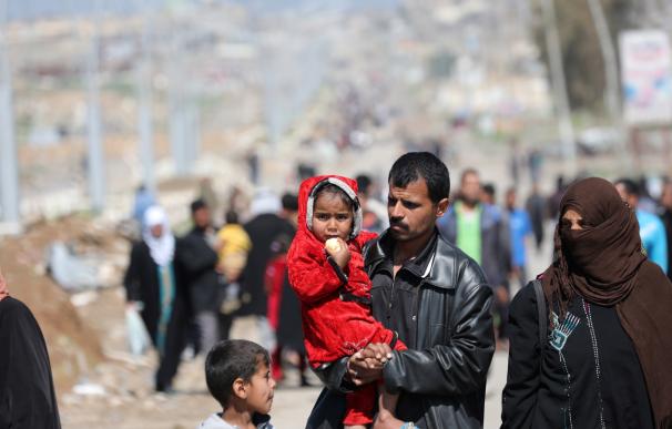 ACNUR abre otro campamento de desplazados en Irak ante la creciente llegada de familias que huyen de Mosul