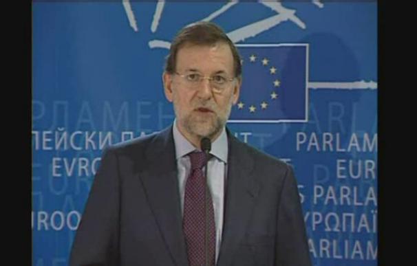 Rajoy dice que la salida de Cascos es historia pasada