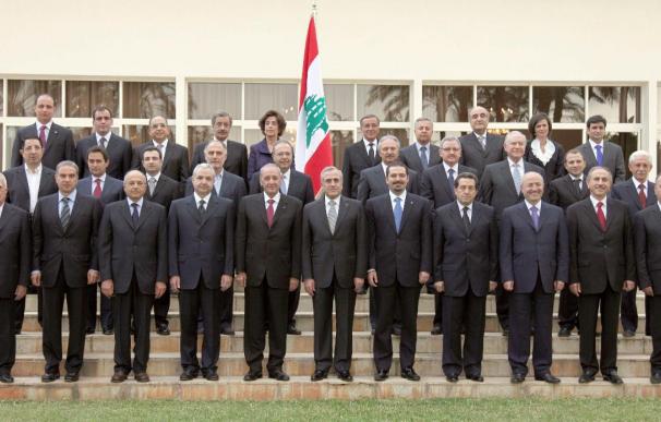 La oposición libanesa hace caer al Gobierno de Hariri con la retirada de sus ministros