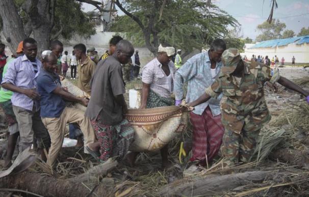Un atentado en la capital de Somalia deja al menos 29 muertos y más de 40 heridos