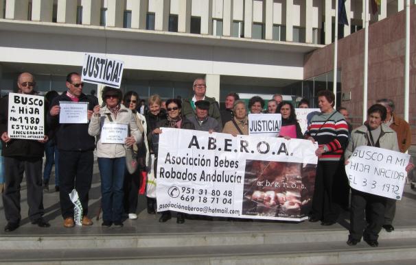 PSOE pide instar al Gobierno a que inicie procedimientos judiciales de bebés robados en Málaga capital