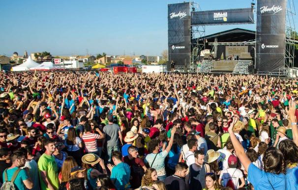 27.000 estudiantes disfrutarán este viernes de 8 horas de música y 20 grupos en las Paellas Universitarias