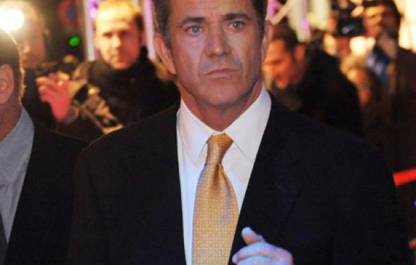 Mel Gibson es jurado en un juicio