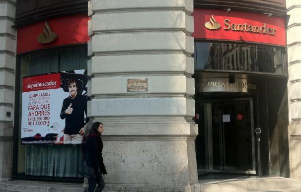Santander retribuirá con una acción nueva por cada 44 antiguas a sus accionistas