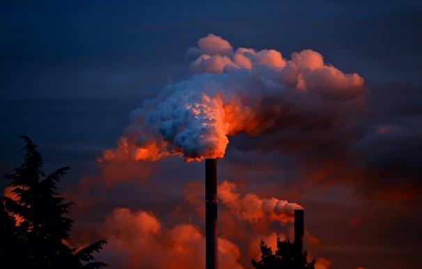 Un estudio evidencia que la contaminación atmosférica reduce hasta un año la esperanza de vida