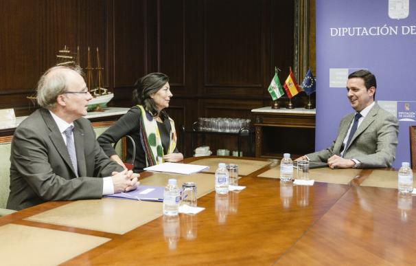 Diputación y el Consulado de Francia en Sevilla estrechan lazos de colaboración comerciales y culturales
