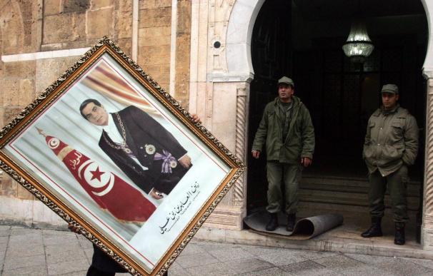 Se reduce el toque de queda en Túnez debido a la "mejora de la situación"