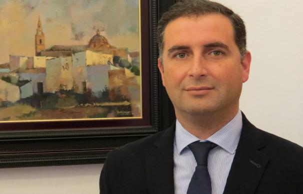 Alcalde de Moguer lamenta que el Gobierno "dé la espalda" al proyecto CEUS al no incluirlo en las cuentas