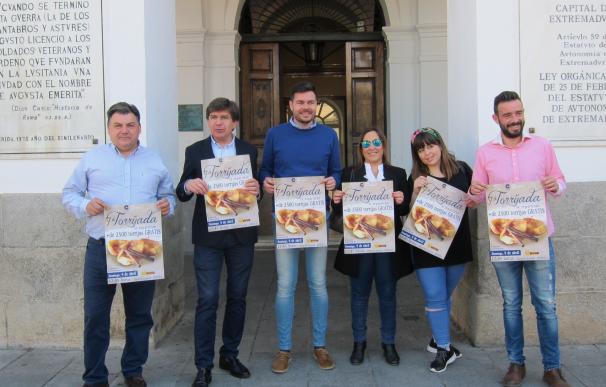 La VII Torrijada Cofrade abrirá la Semana Santa de Mérida con el reparto de más de 2.500 dulces este domingo