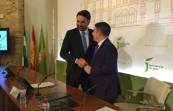 Diputación y Junta firman un protocolo para la construcción del palacio de deportes Olivo Arena
