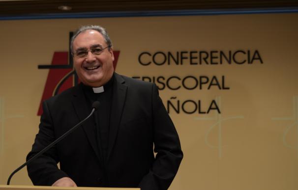 El portavoz de los obispos, Gil Tamayo: "La clase de Religión no puede ser usada como un pim pam pum político"