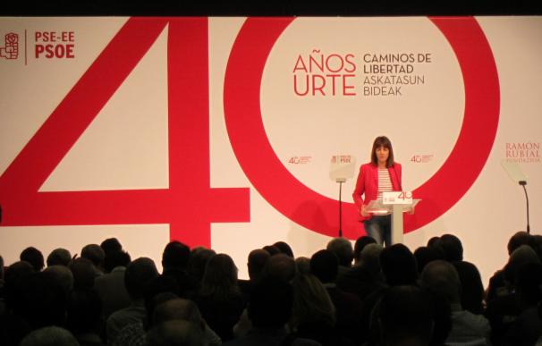 Mendia afirma que Euskadi recoge hoy "las libertades y derrota definitiva del terror" cosechados por el PSE en 40 años