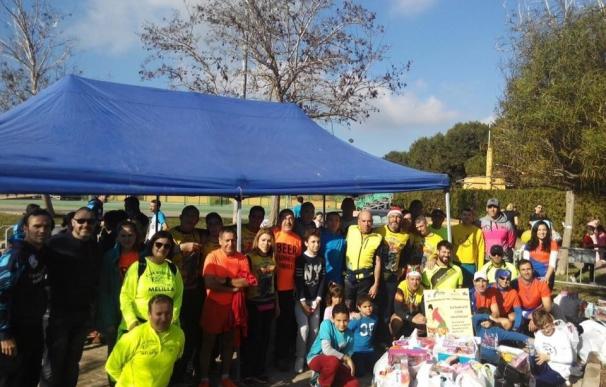 Una carrera solidaria en Melilla logra recoger 800 juguetes para niños desfavorecidos