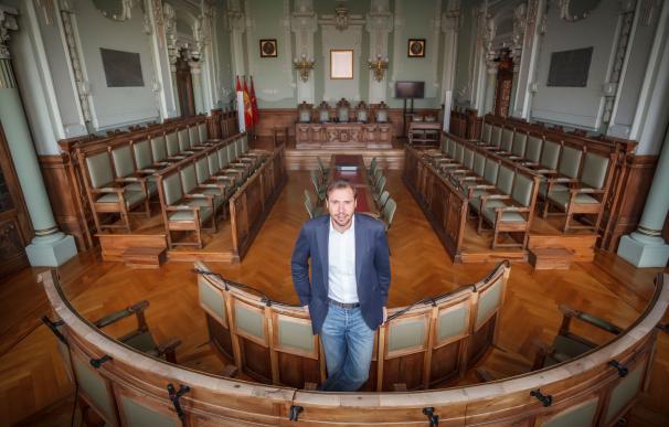El Ayuntamiento de Valladolid trabajará en 2017 con la Cámara y la CVE en un Plan para consolidación de empresas
