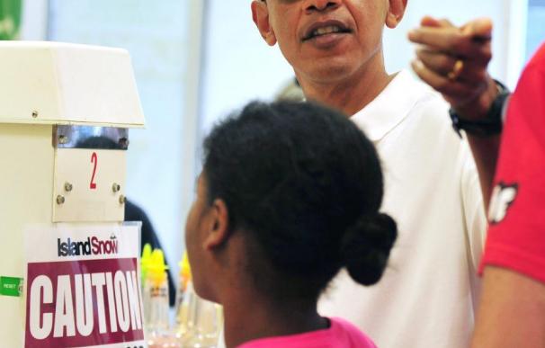 Obama regresa a Washington con una cargada agenda para 2011