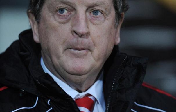Roy Hodgson deja de ser entrenador del Liverpool de mutuo acuerdo con el club