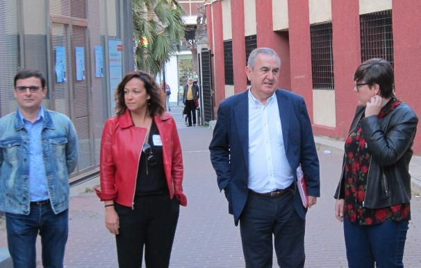 El PSOE de Murcia avisa que el presidente "puede dimitir en cualquier momento" e insta a Cs a que se posicione