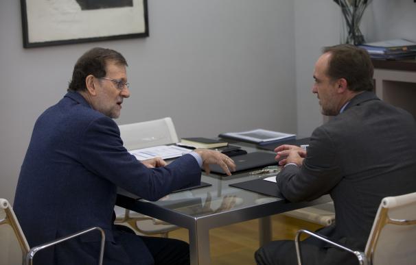 Rajoy avala el "apoyo presupuestario" del Estado al Canal y al TAV en una reunión con Esparza