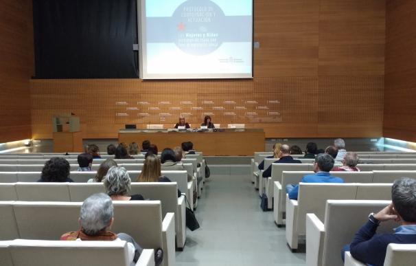 Navarra intensifica la coordinación entre instituciones y entidades para la atención a las mujeres víctimas de trata