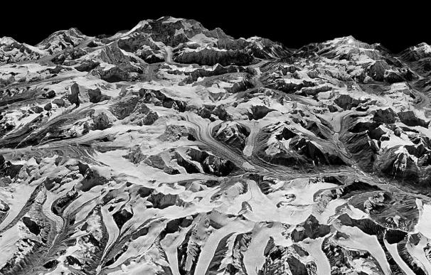 Satélites de la Guerra Fría constatan el deshielo del Himalaya