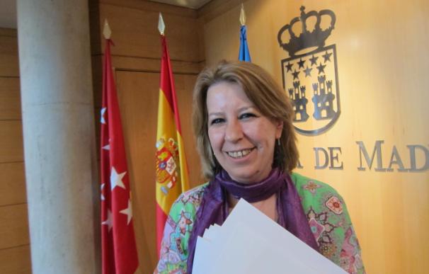 Maru Menéndez, sancionada por llamar "corrupto" a González en el Pleno regional, celebra que se abra paso la "verdad"