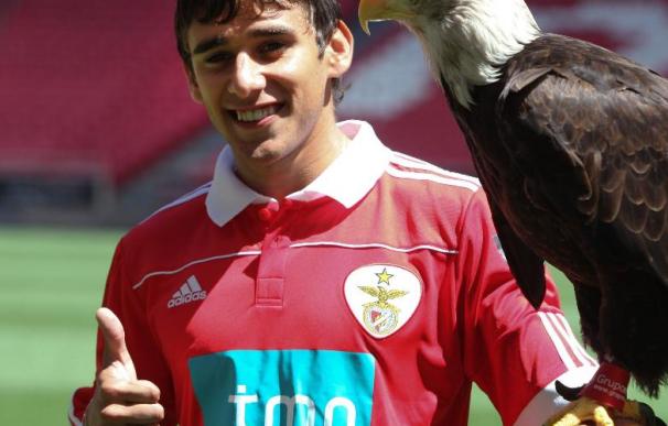 Salvio dice que llega al Benfica para triunfar