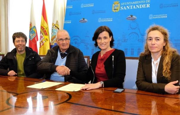 Santander y Costa Quebrada renuevan su colaboración para mejorar la muestra sobre este espacio en el Centro del Litoral