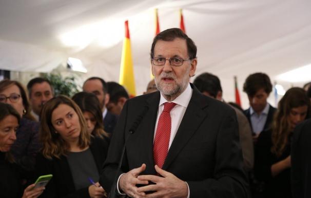 Rajoy, dispuesto a una reforma "razonable" de la Constitución si antes se fija con "claridad" lo que no se tocará