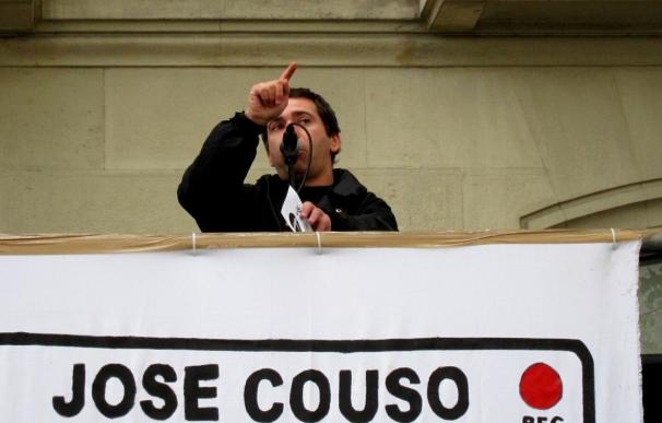 La familia Couso reclama al Congreso la derogación de la reforma de la justicia universal 14 años después del asesinato