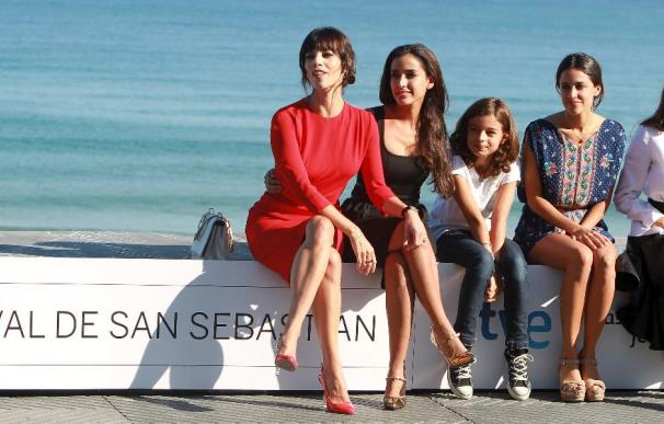 La "Blancanieves" española estrena su primera alfombra roja en Hollywood