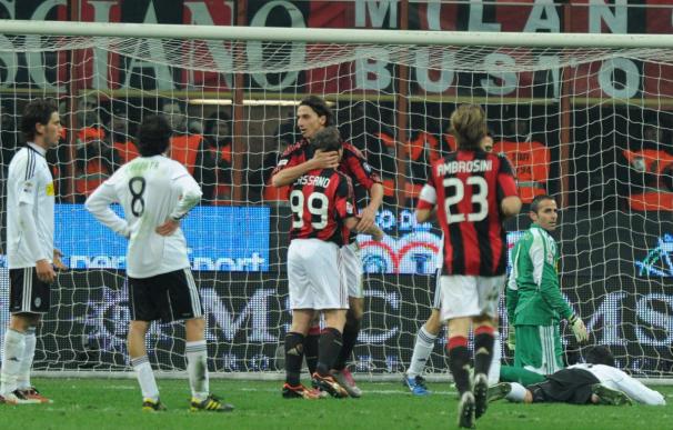 El Milan mantiene su ventaja al frente de la clasificación, el Inter pincha