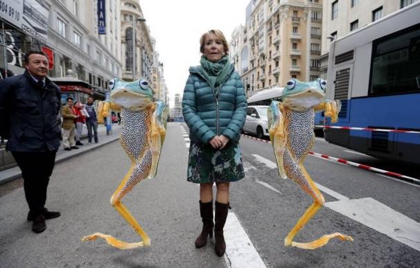 Esperanza Aguirre se queja de los cortes de tráfico en la Gran Vía y Twitter se inunda de memes