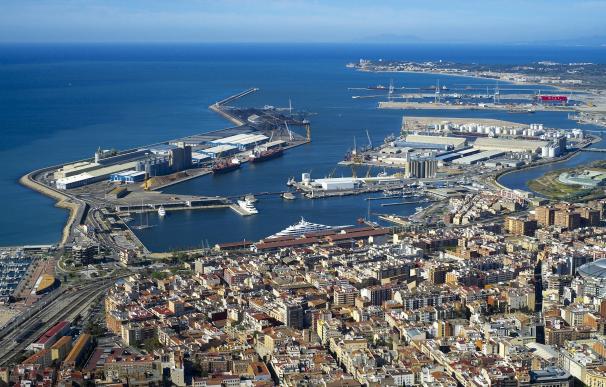 El Puerto de Tarragona crece un 11% en octubre, el mejor dato desde 2006