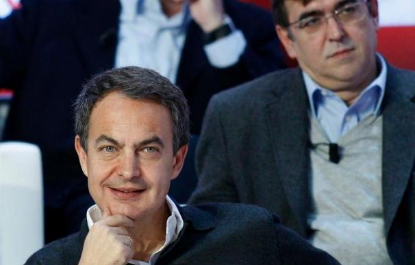 Zapatero agradece a PSOE su apoyo incondicional y que esté pensando en España
