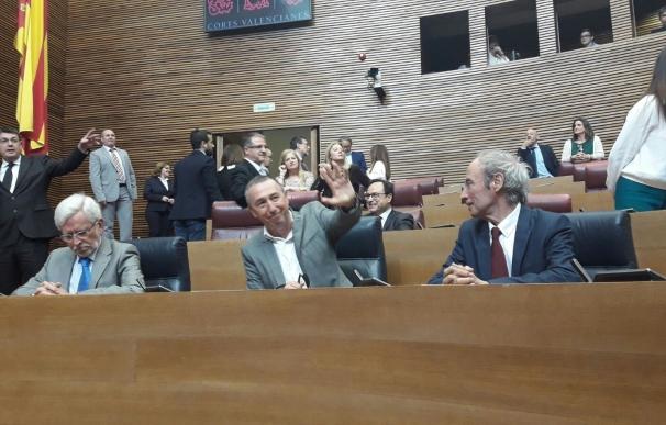 Diputados y senadores valencianos pedirán una reunión con Montoro para reparar la "injusticia" de los PGE
