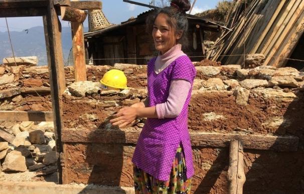 El terremoto en Nepal también desafió las normas de género