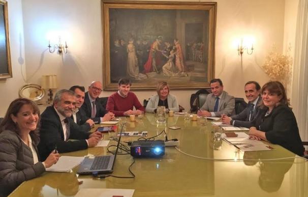 Las diputaciones de la Ruta de la Plata abordan en Cáceres vías comunes de desarrollo