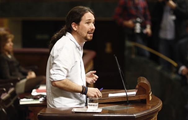 Iglesias cree que el PSOE solo intenta "apuntarse un tanto" con el salario mínimo porque van a apoyar los PGE del PP