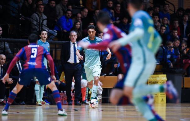 (Previa) El Barça estrena liderato en Primera recibiendo al Santiago Futsal