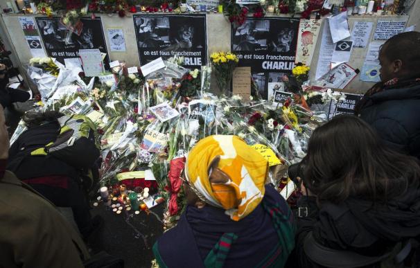 El Estado Islámico califica de "héroes" a los autores del atentado en Francia