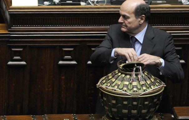 Bersani presenta su dimisión y deja al Partido Demócrata en el caos