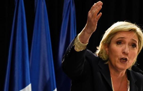 La victoria de Marine Le Pen pondría en riesgo la Unión Europea y la economía francesa