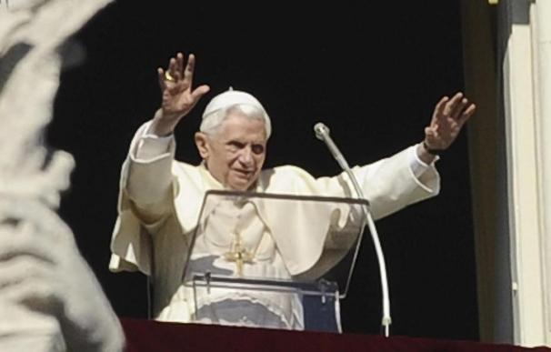 El Papa pide a los Kikos ayudar a la evangelización en sintonía con los obispos