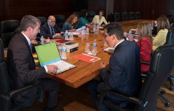 El Gobierno de Canarias invertirá 24,1 millones en tres centros educativos de las islas