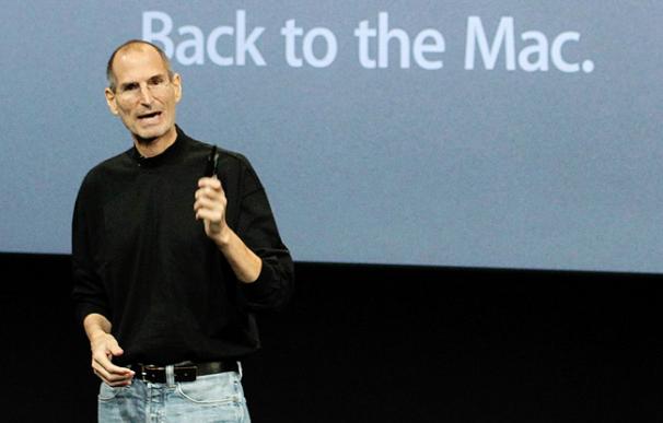 Steve Jobs vuelve a dejar sus funciones en Apple por baja médica
