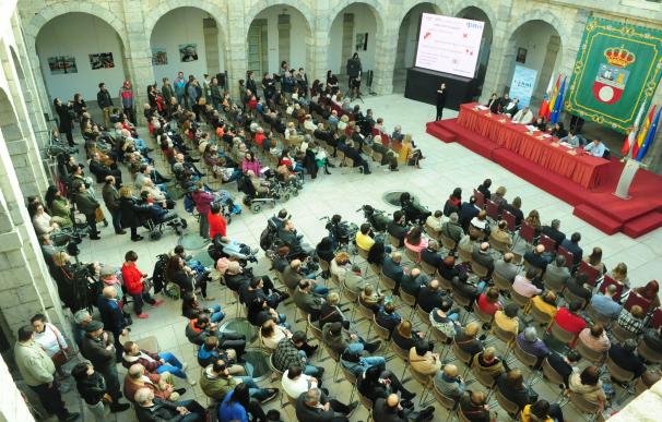 Cantabria priorizará la promoción y protección de los derechos y libertades de las personas con discapacidad
